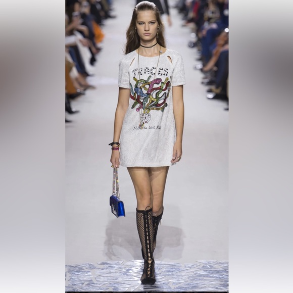 Dresses & Skirts - T-Shirt Dress